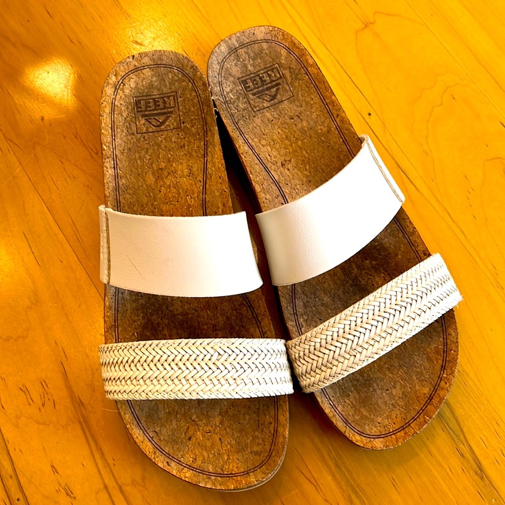 REEF platform sandal size 10